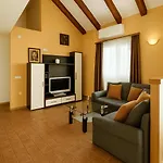Maria Apartman Nin