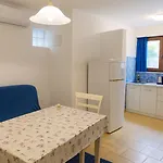Maria Appartement Nin